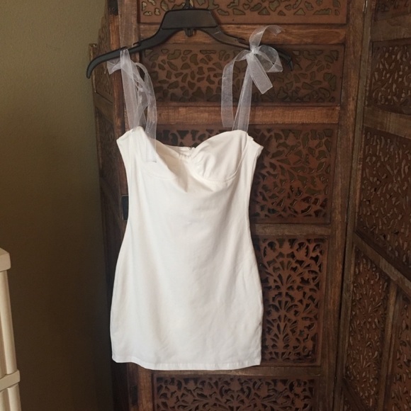 NWT SUPERDOWN x REVOLVE Trisha Tie Strap Mini Dress White, Size Large - Picture 8 of 9